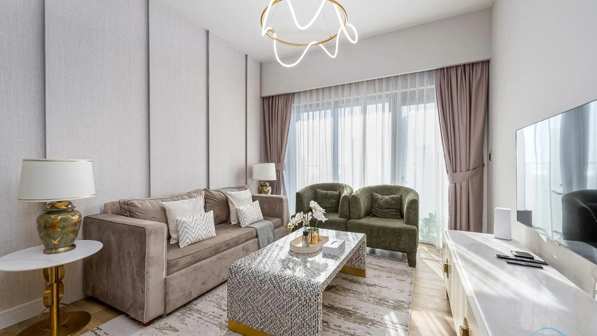 Luxurious 3Br With Burj Khalifa View, Downtown Dubai By Deluxe Holiday Homes location