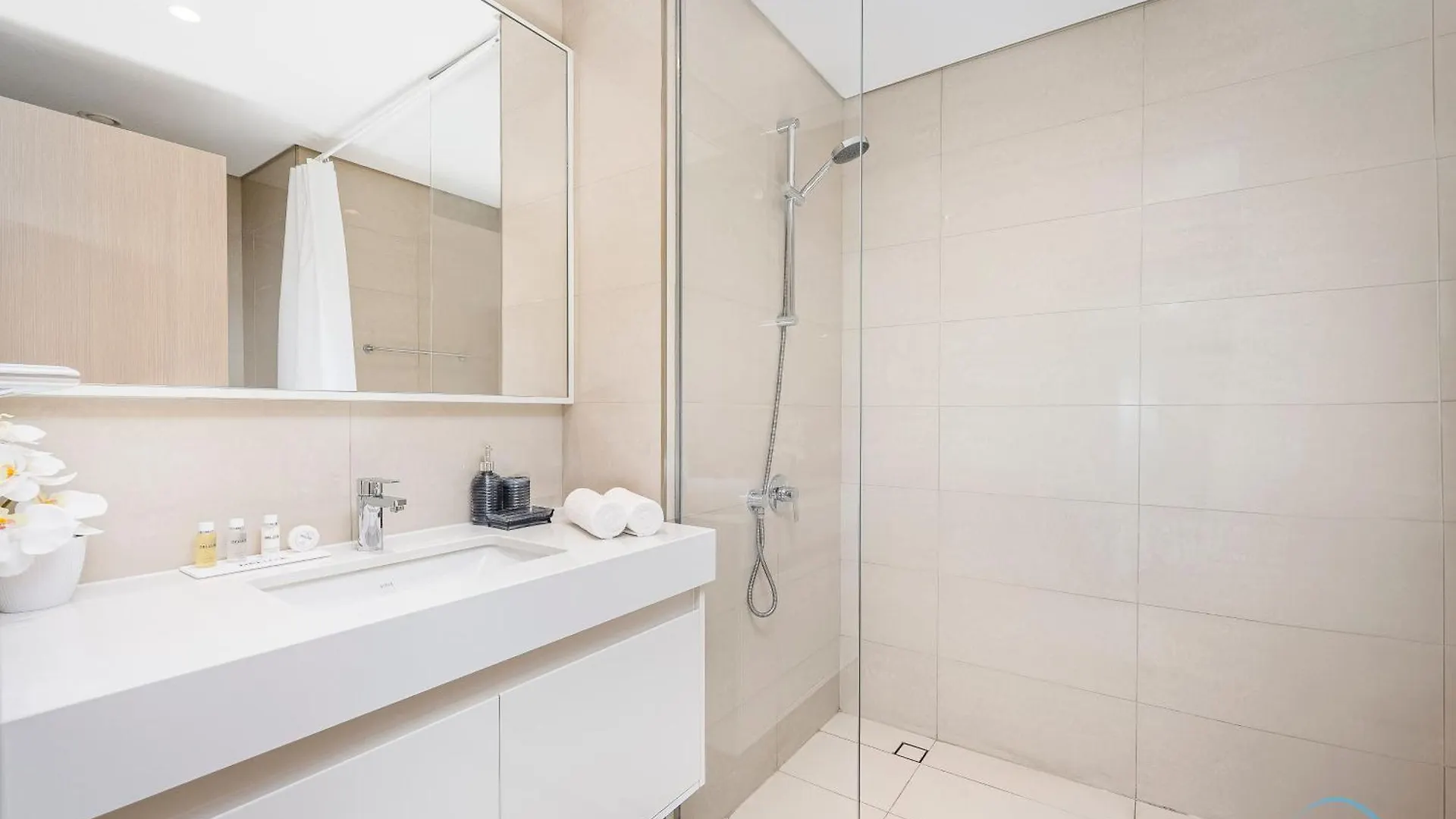 Luxurious 3Br With Burj Khalifa View, Downtown Dubai By Deluxe Holiday Homes