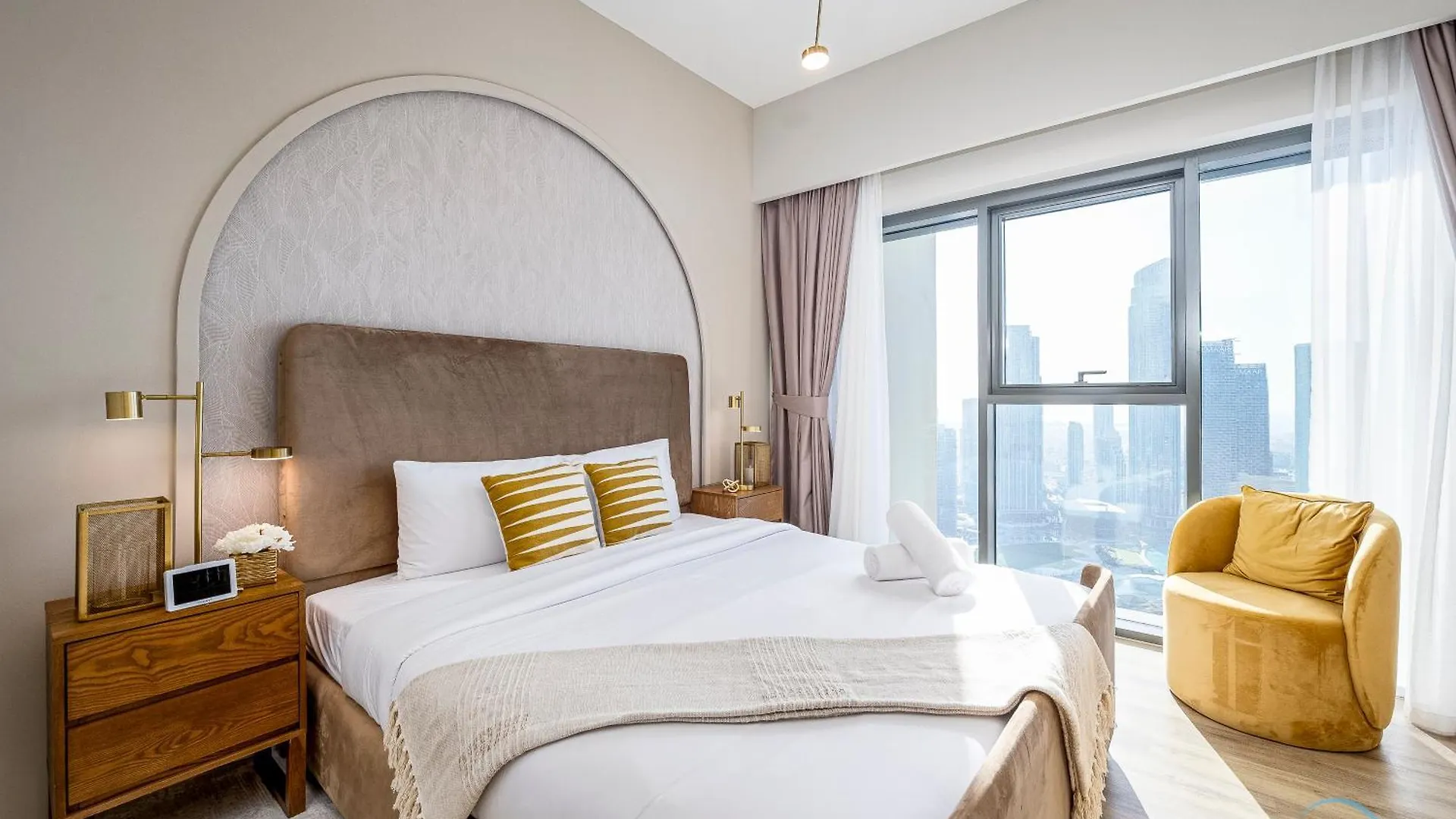 Luxurious 3Br With Burj Khalifa View, Downtown Dubai By Deluxe Holiday Homes